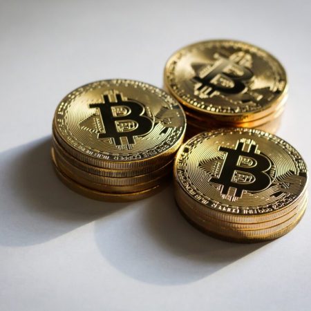 Tether Strikes Gold In Bitcoin: Earnings Soar Above $1 Billion Amid Bull Market